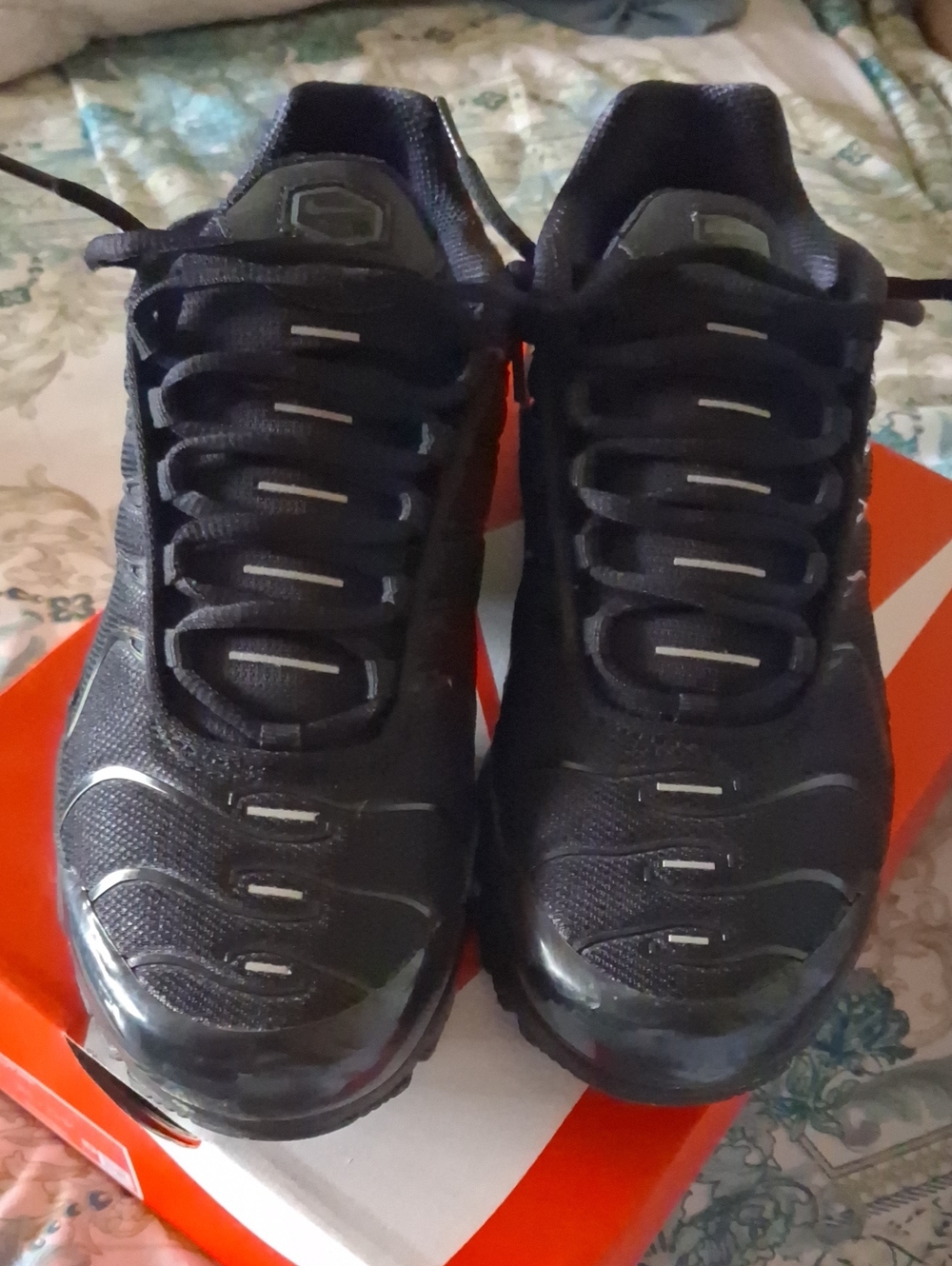 NIB Air Max Plus (GS)